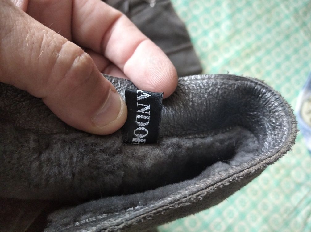 Продам женские сапоги