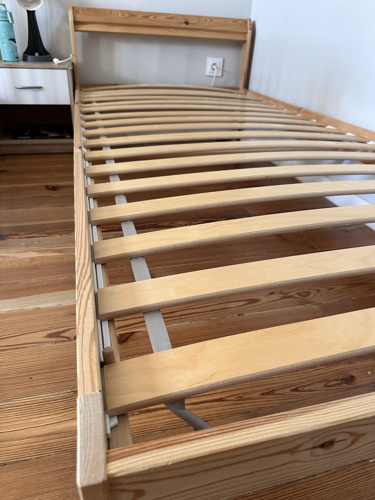 Cama Neiden e estrado Luroy IKEA