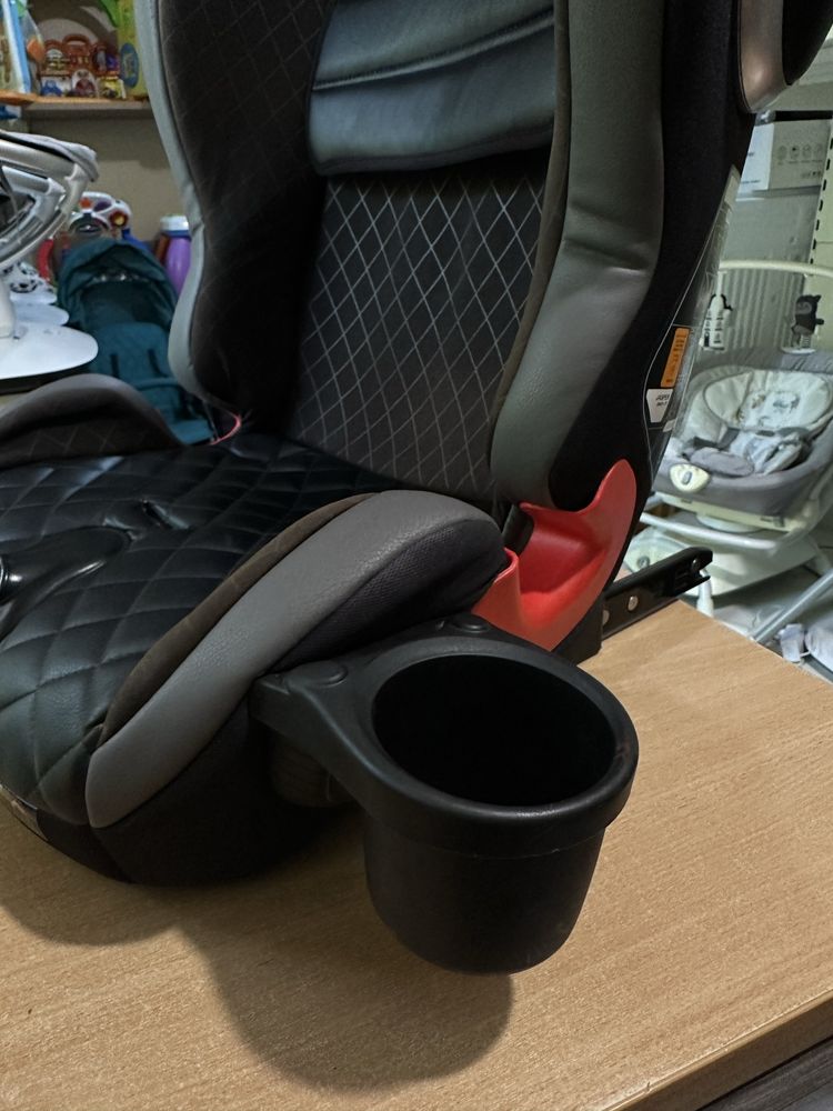 Автокресло Lionelo Adriaan Isofix 9-36 кг