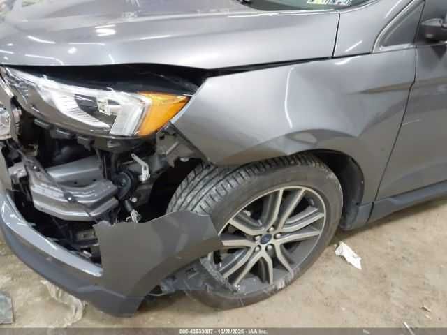 Ford Edge Titanium 2022