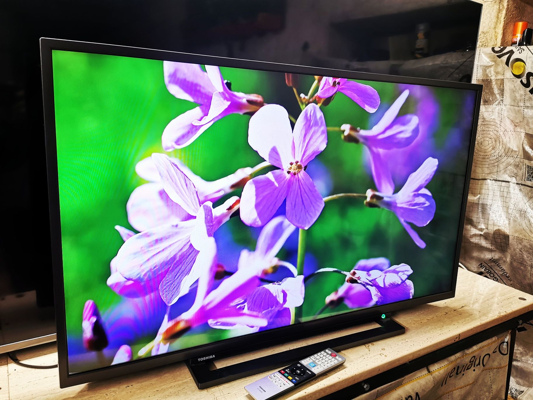43" Toshiba Smart TV  2021r  Wifi hdr led telewizor dvbt2 bluetooth he