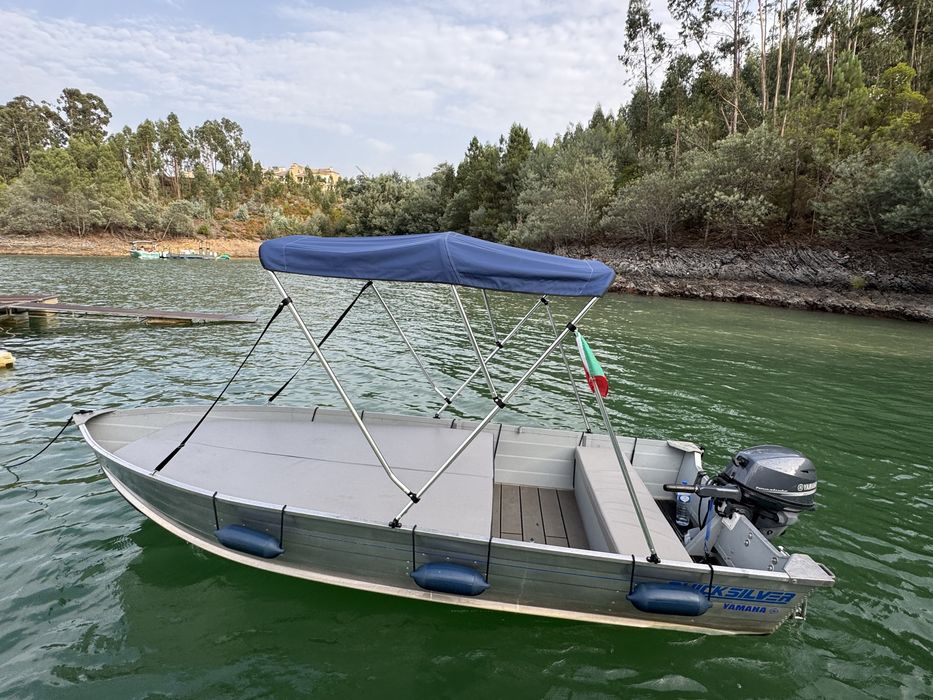 Barco Aluminio Quicksilver 450 Motor 25HP c/ Start