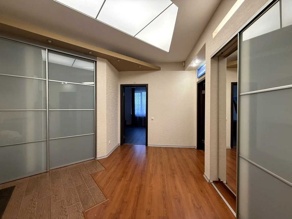 Сдаю в первые квартиру на долгий срок по улице Урловская 16/37