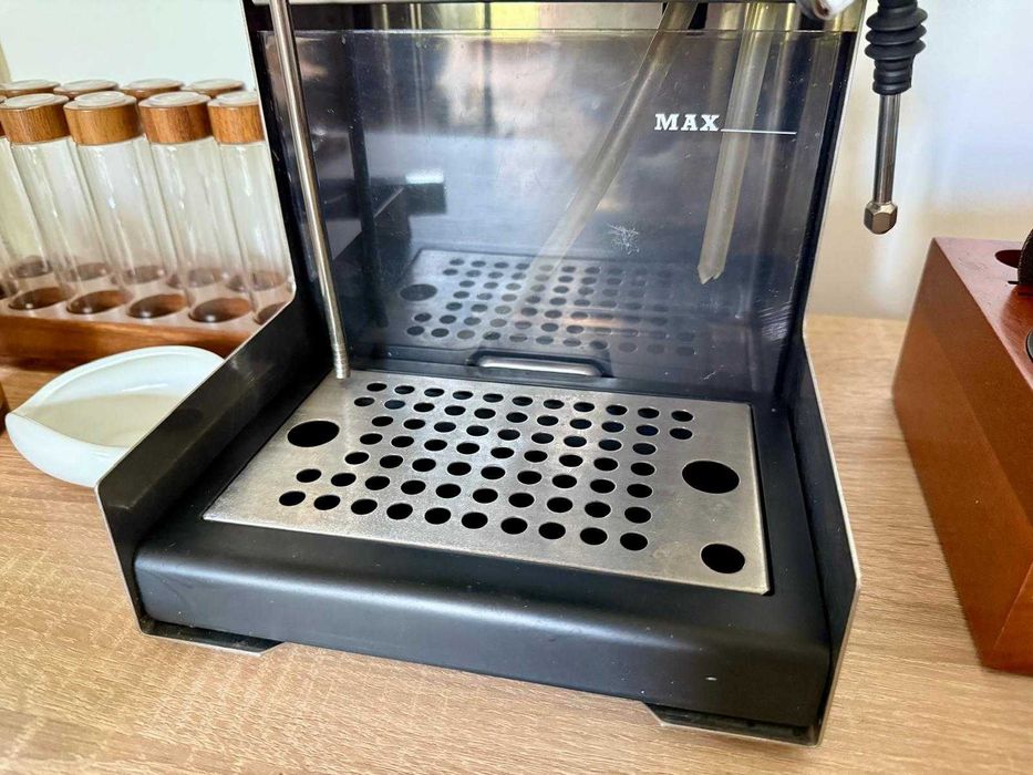 Zestaw Gaggia classic o wartości 2200zł - ekspres kolbowy i akcesoria