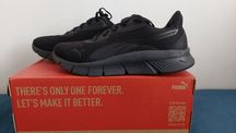 Buty chłopięce czarne PUMA 39