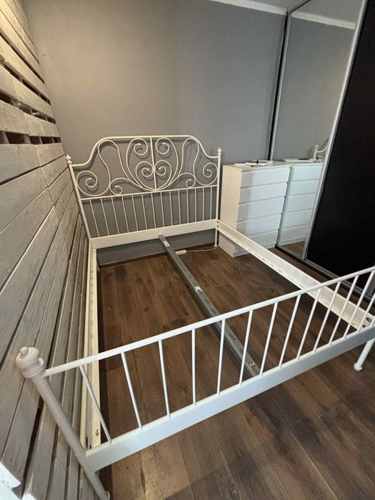 Stelaż metalowy IKEA Leirvik
