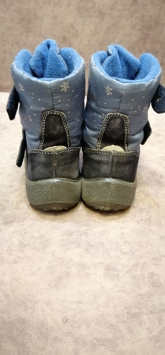 Зимние ботинки Floare для девочки, 33 размер в отличном состоянии