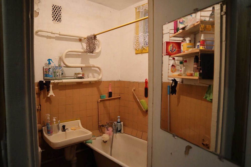 Продам 2-к квартиру, проспект Волі (біля Сітіпарку)