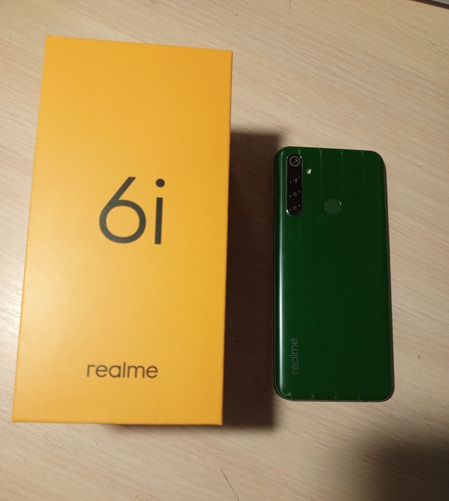 Продаю Realmi 6 i