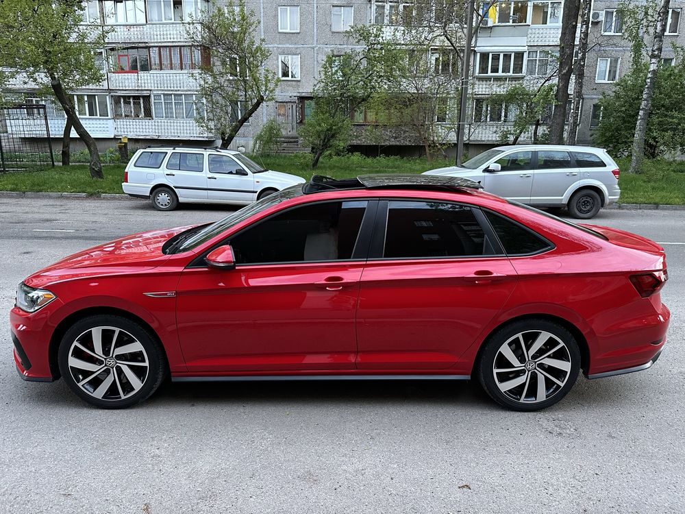 Volksvagen Jetta GLI !!! Ціла не фарбована !!!