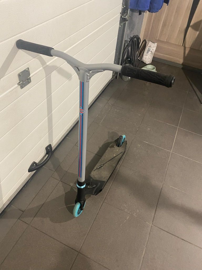 Hulajnoga wyczynowa custom.