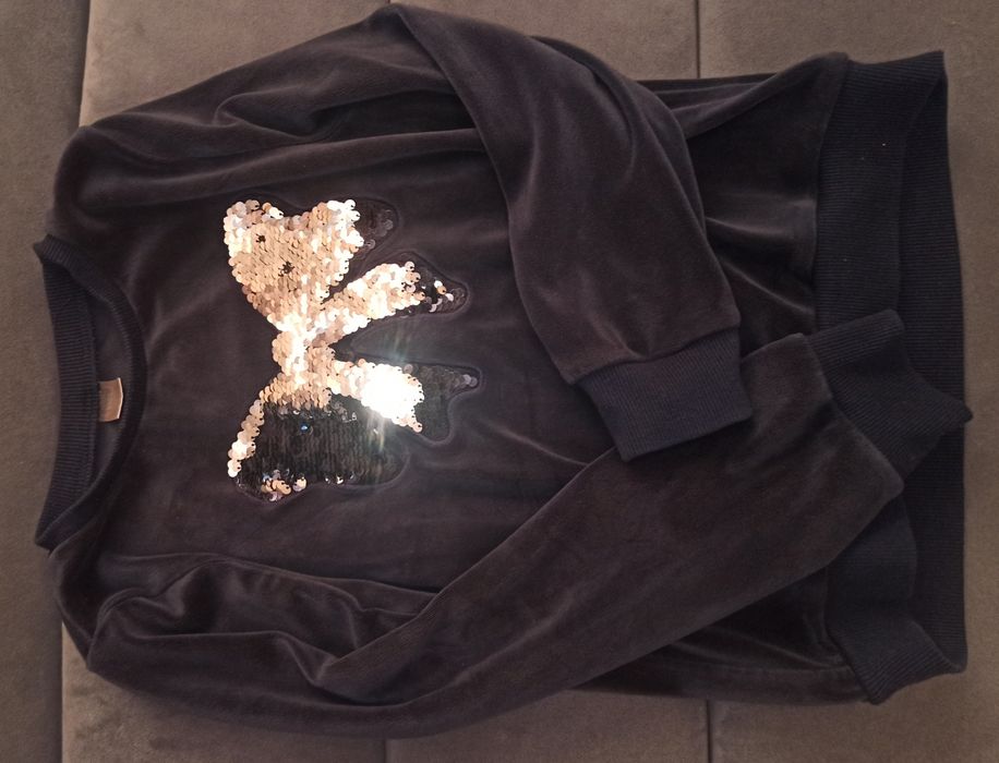 Bluza welurowa dla dziewczynki - rozmiar 134 cm