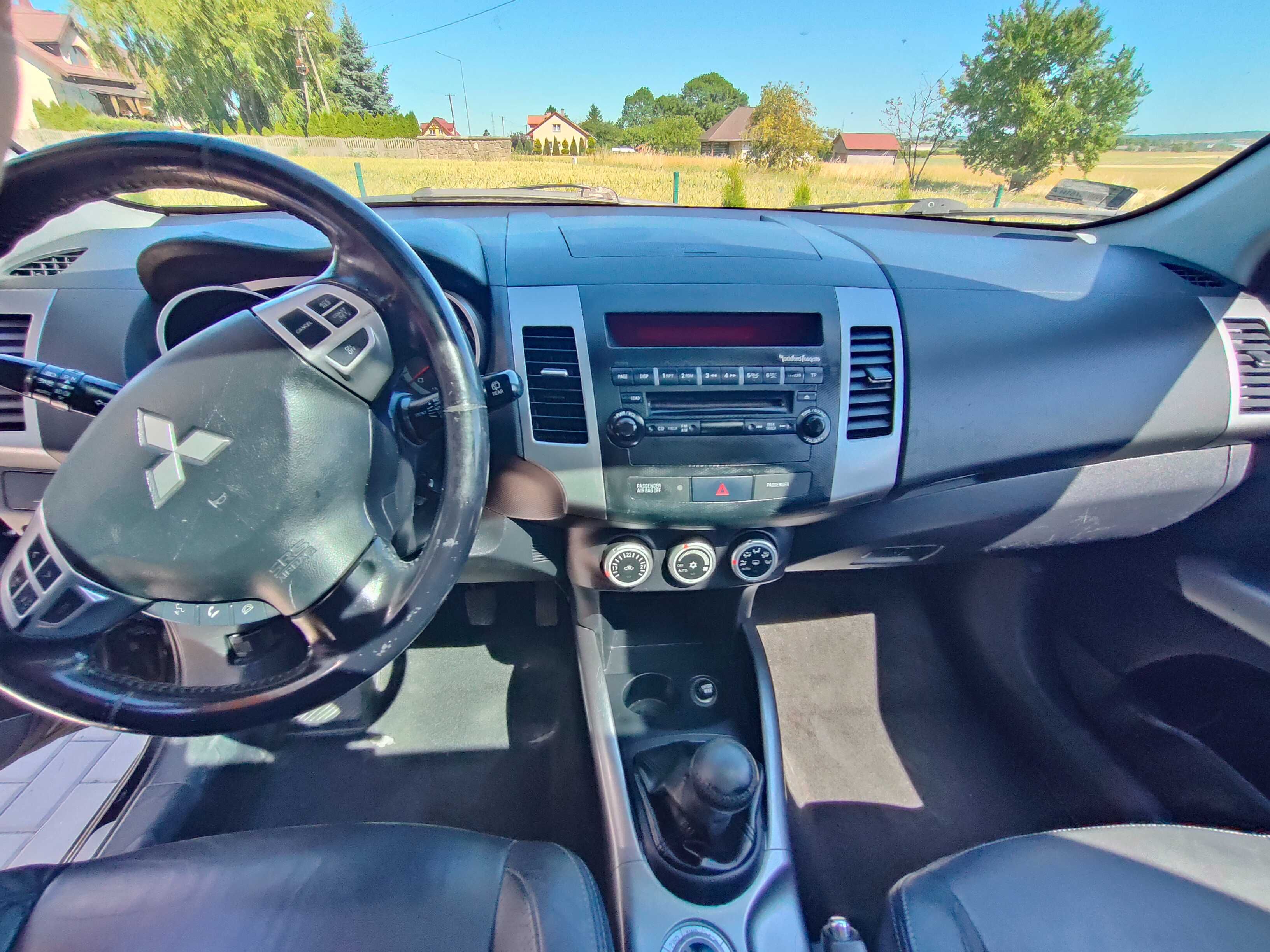 Mitsubishi Outlander II