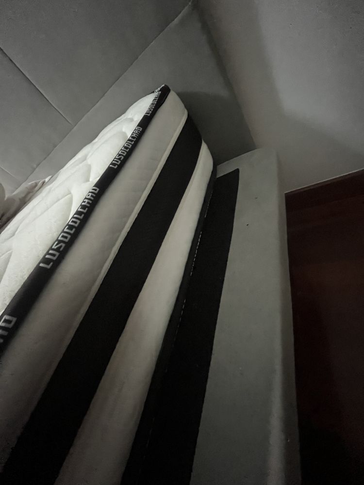 Sommier com Colchão Como Novo - Coimbra