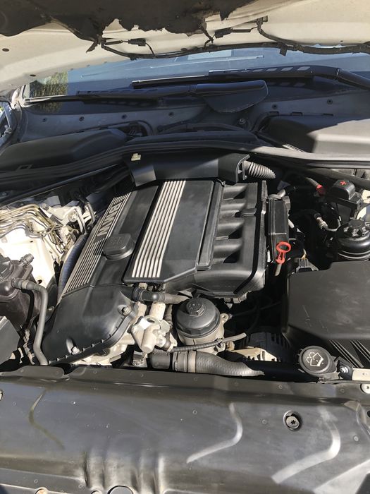 Bmw 520i E60 2003