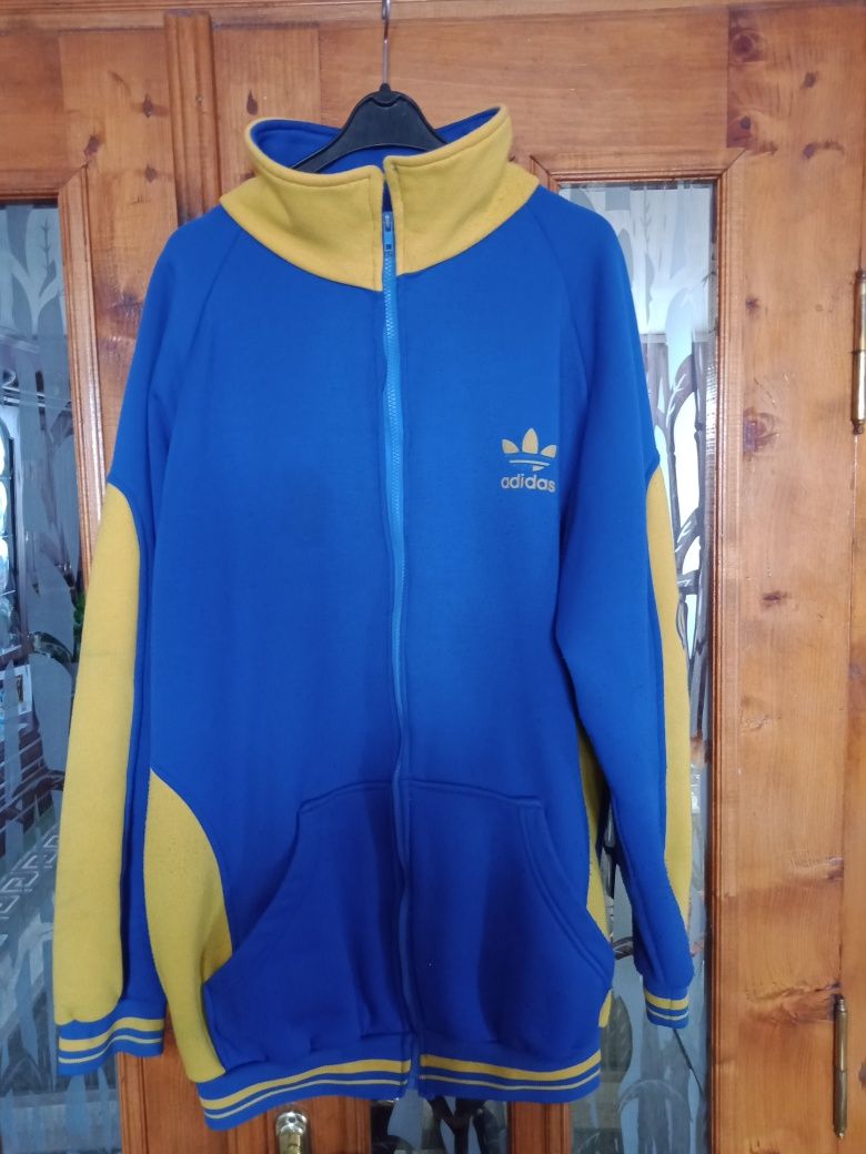 Чоловіча олімпійка Adidas.