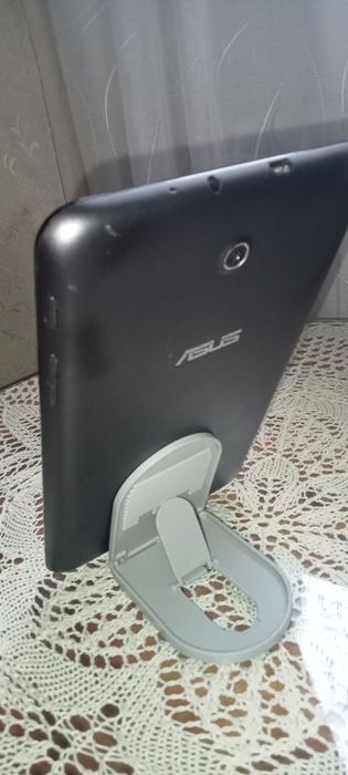ASUS K00L,екран 8 IPS, Android 4.2.2, пам'ять 1/16/64