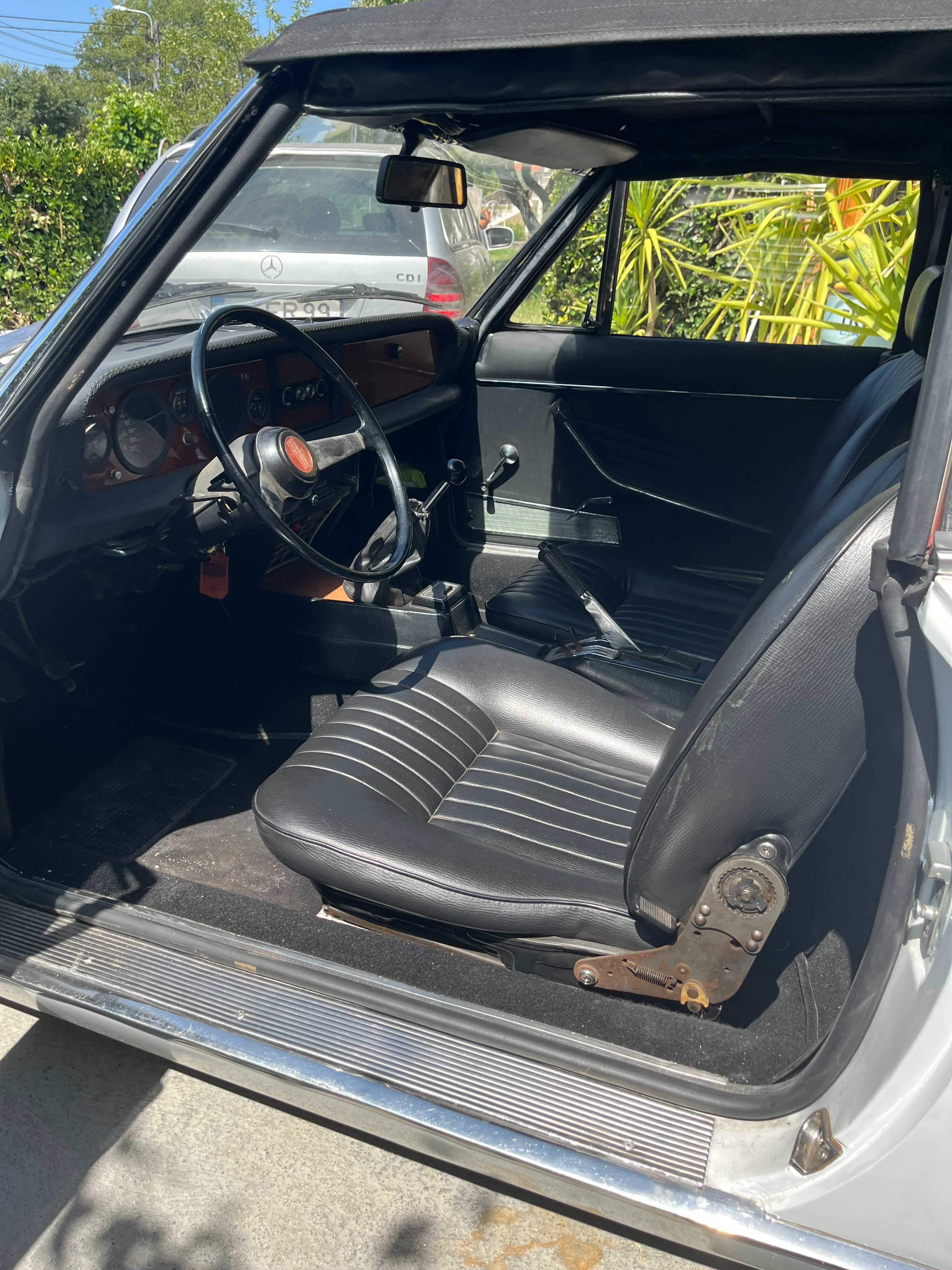 Fiat 124 Spider  bom estado