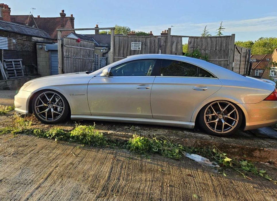 Mercedes CLS 55 AMG V8 kompresor w219 z 2005 roku ANGLIK