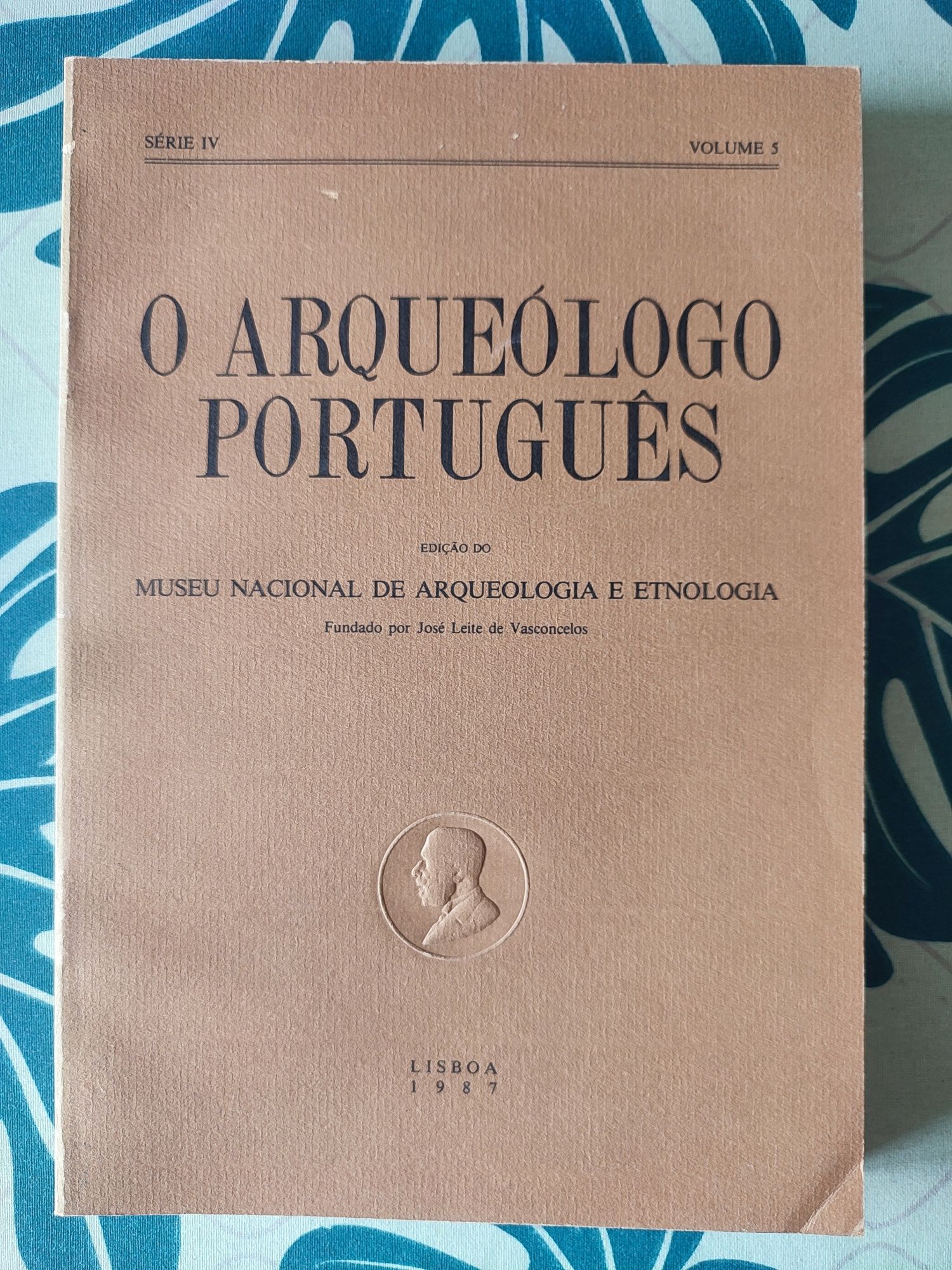 O Arqueólogo Português