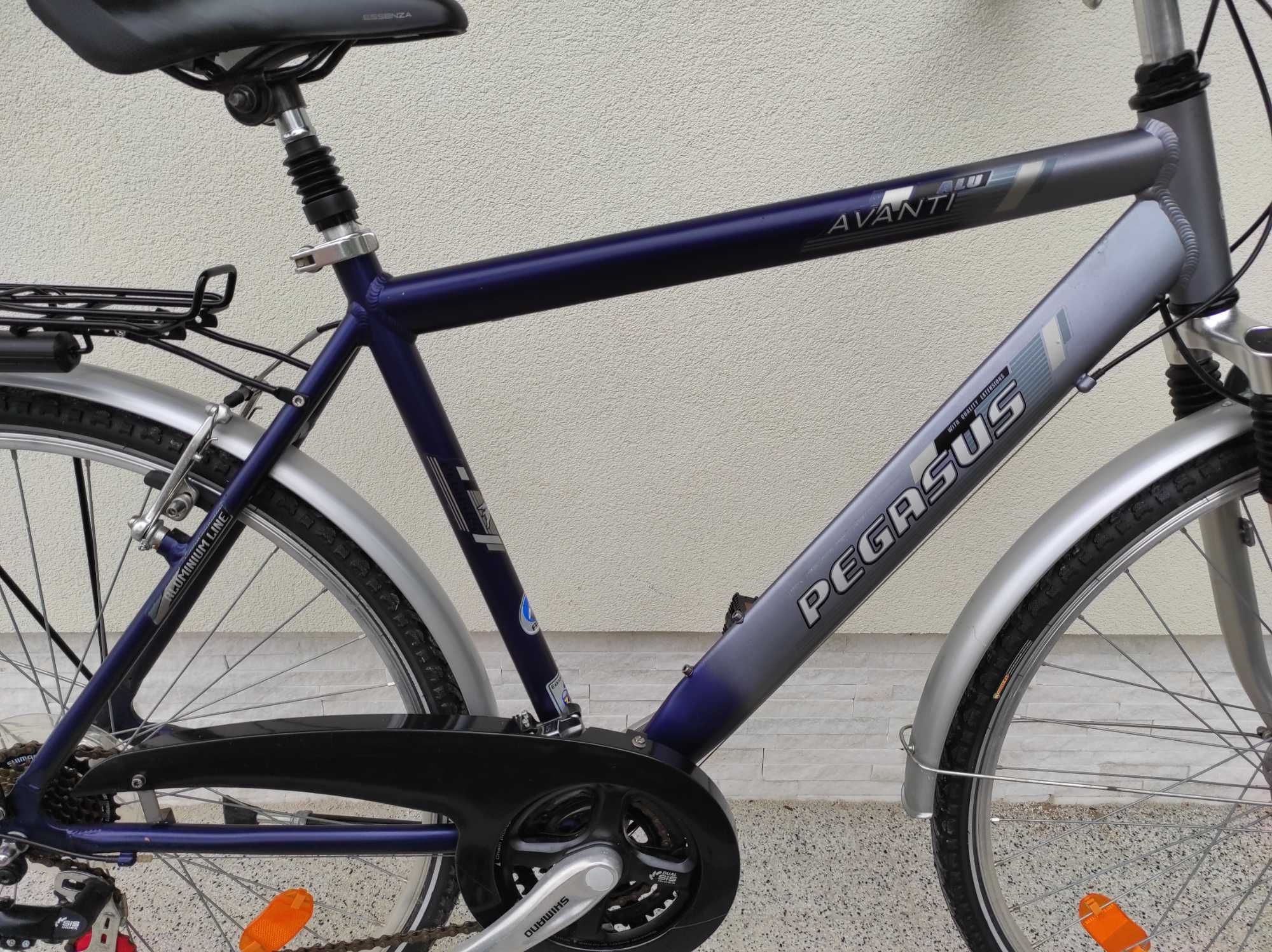 Rower PEGASUS AVANTI - trekking, koła 28, alu, 2x amor, prądnica