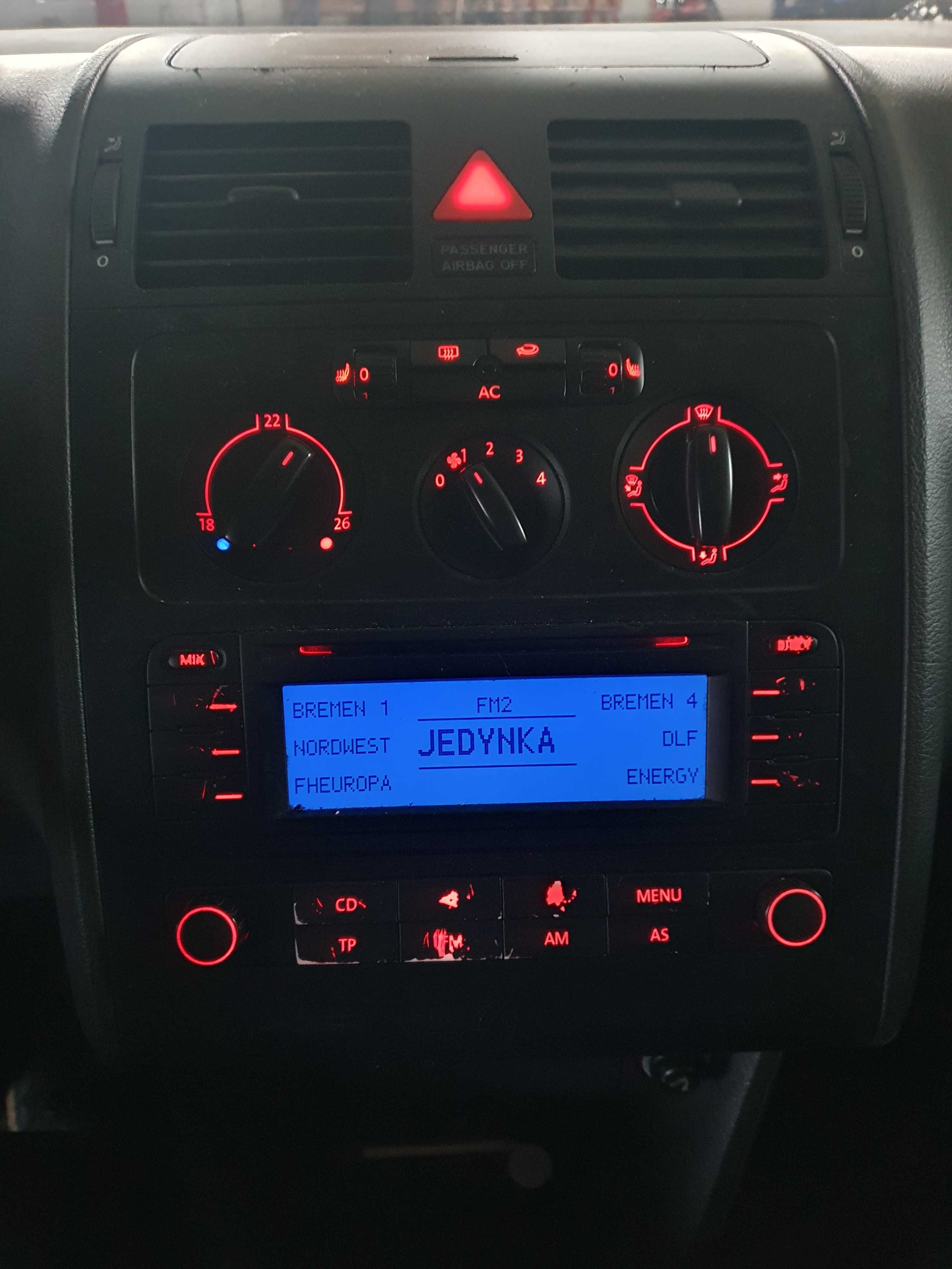 Radio oryginalne 2 din Vw Touran 04 rok sprawne