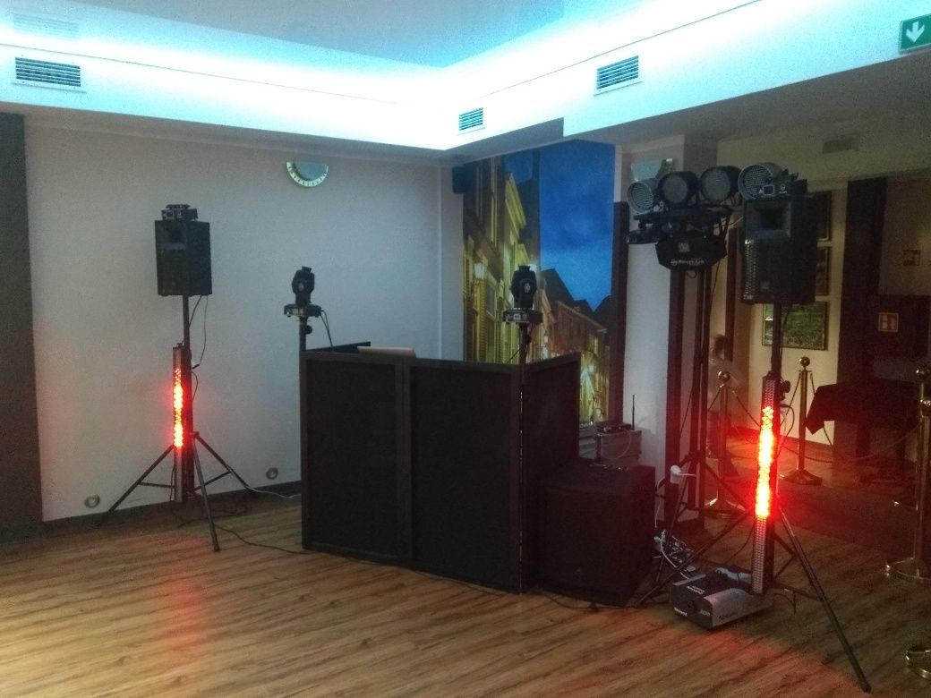 DJ Wodzirej oprawa muzyczna prezenter wesele impreza zabawa DUET S&K