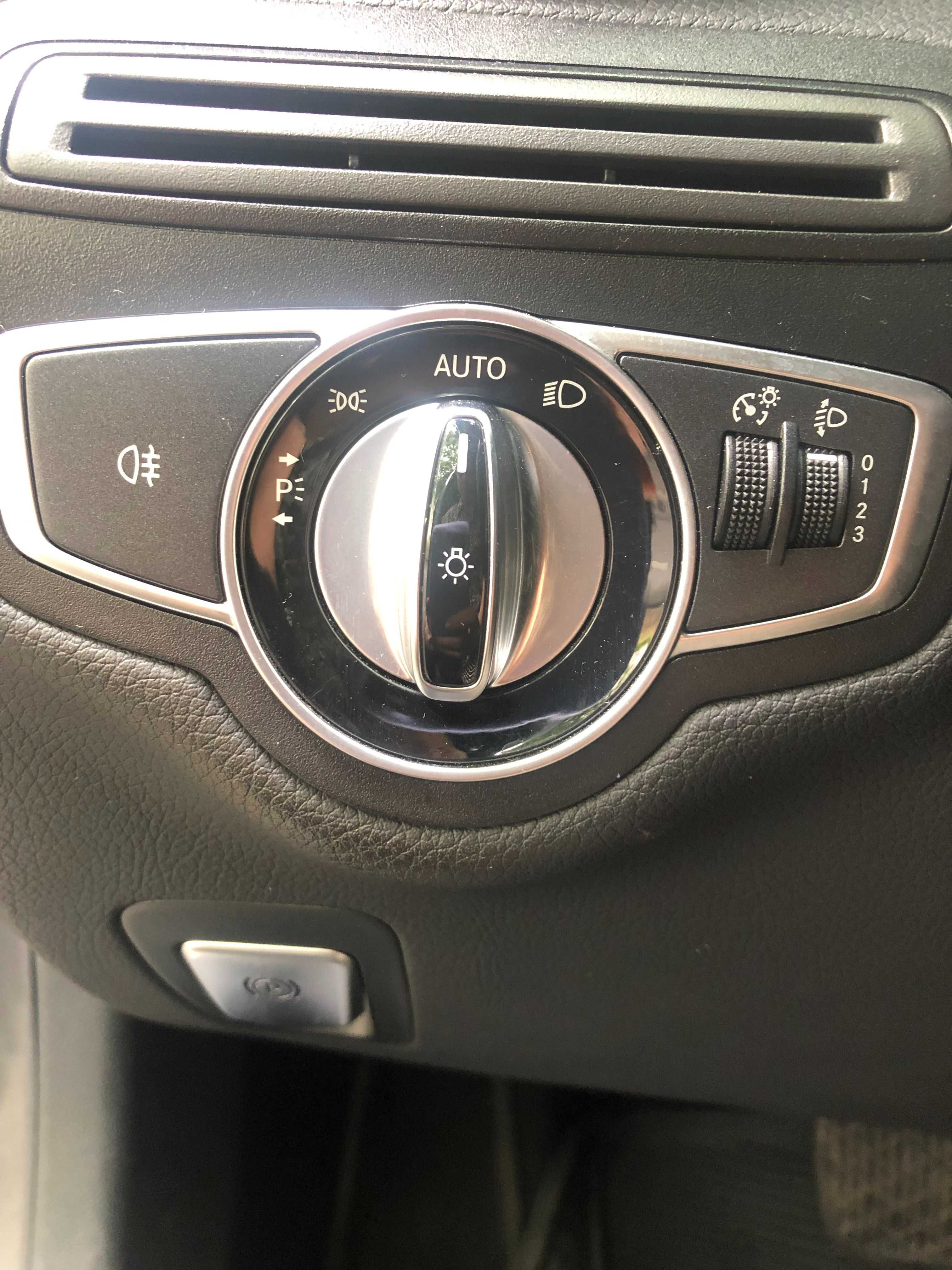 Mercedes-Benz C 200 | 2016 | Viatura Nacional | 79.000 km