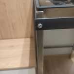 Płyta elektryczna na stole