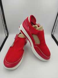 NOWE Damskie czerwone lekkie buty sportowe rozmiar 36