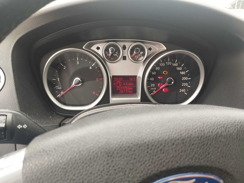 Ford focus 1.6 Titanium 2009