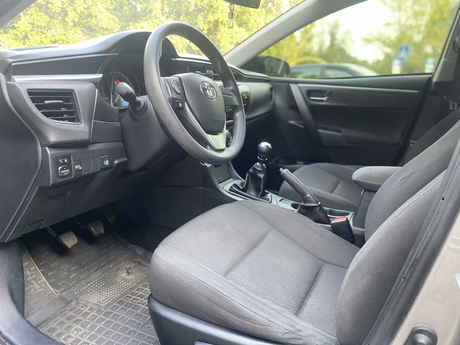 Продам Toyota Corolla 2016