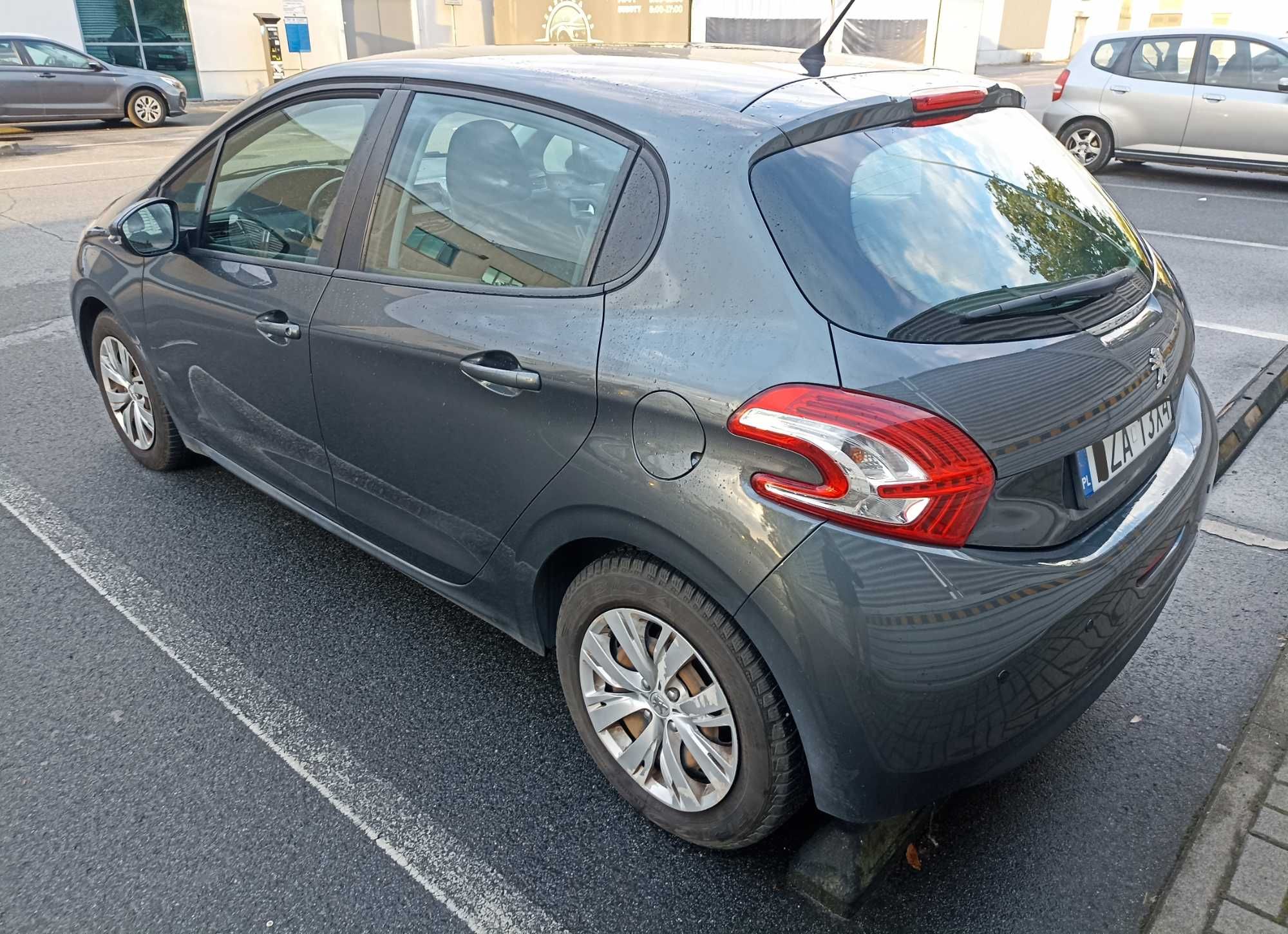 Peugeot 208 - 1.2 Benzyna - Wrocław - 2014 -OC + Przegląd