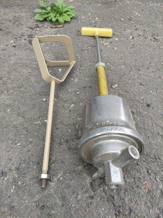 Ручний насос ( помпа) для перекачування рідин