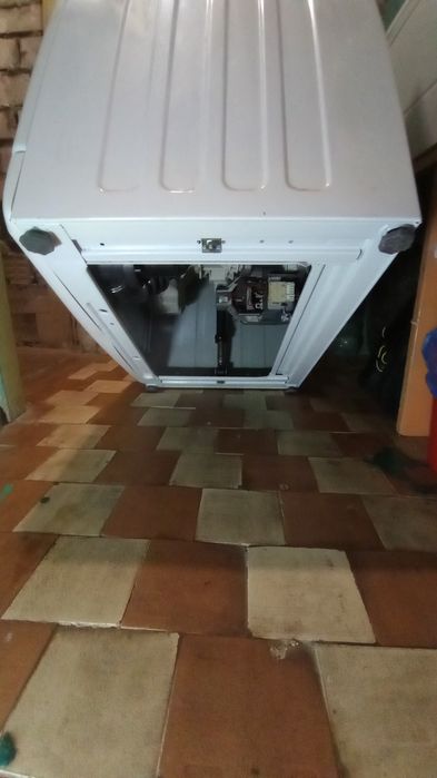 Стиральная машина WHIRLPOOL AWS 61012