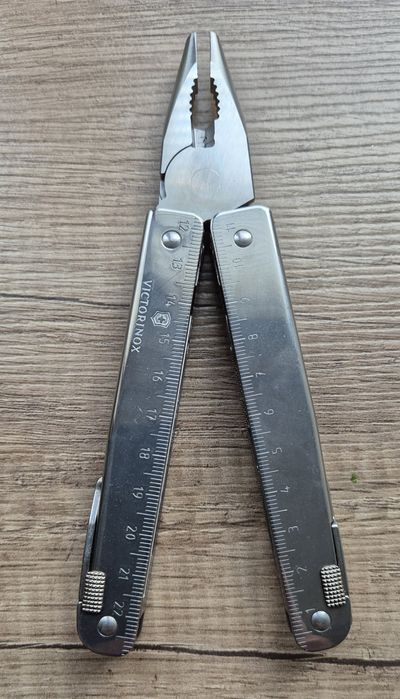 Victorinox SwissTool X