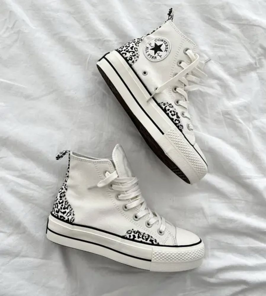 Кеди жіночі Converse Chuck Taylor All Star Lift Hi