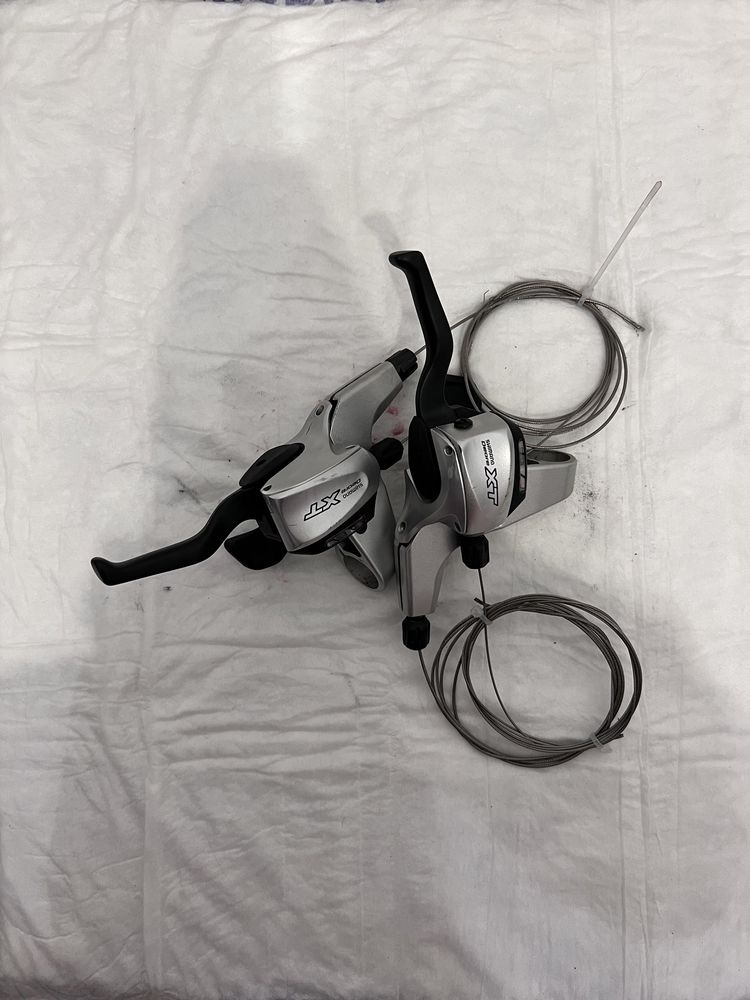 Klamki Manetki Shimano Deore XT Dual Control 3x9 polecam