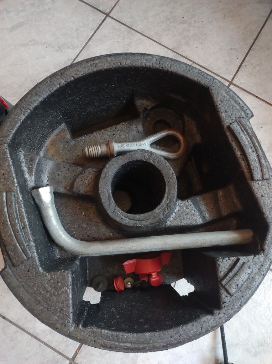 Sprzedam dojazdówkę do audi A6 5X112