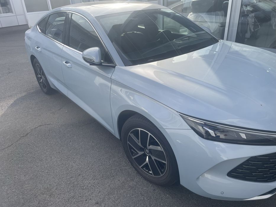 BYD QIN L DM-I Plug-in гібрид 5 покоління, в наявності