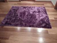 carpete lilás roxo