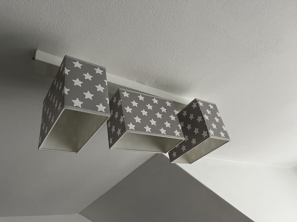 Lampa potrójna gwiazdki