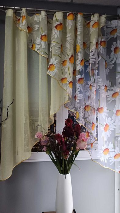 Тюль штора занавіска на кухню два кути квіти вензеля смужки