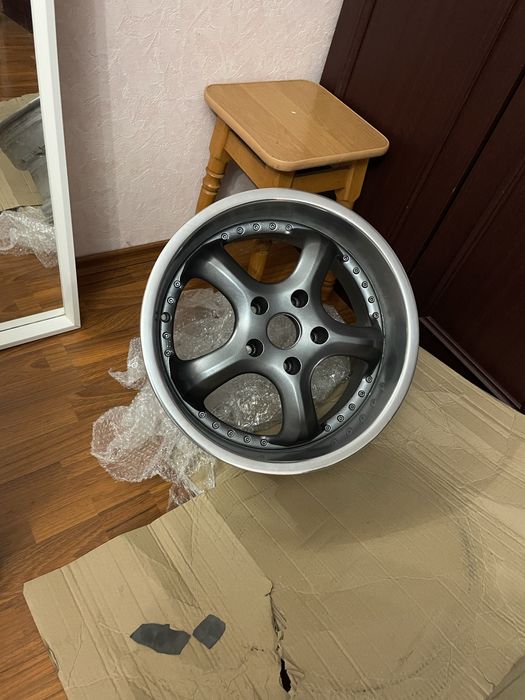 Диски Aez paron r17 8j