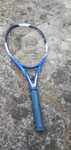 Raquete de tenis em segunda mão