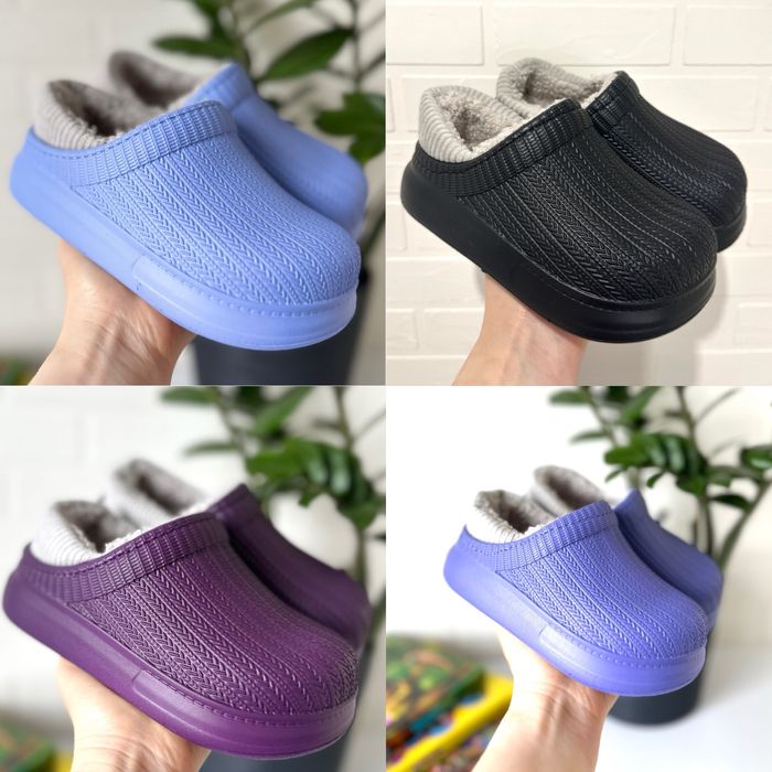 Теплі крокси сабо дитячі на хутрі розміри з 25 по 36