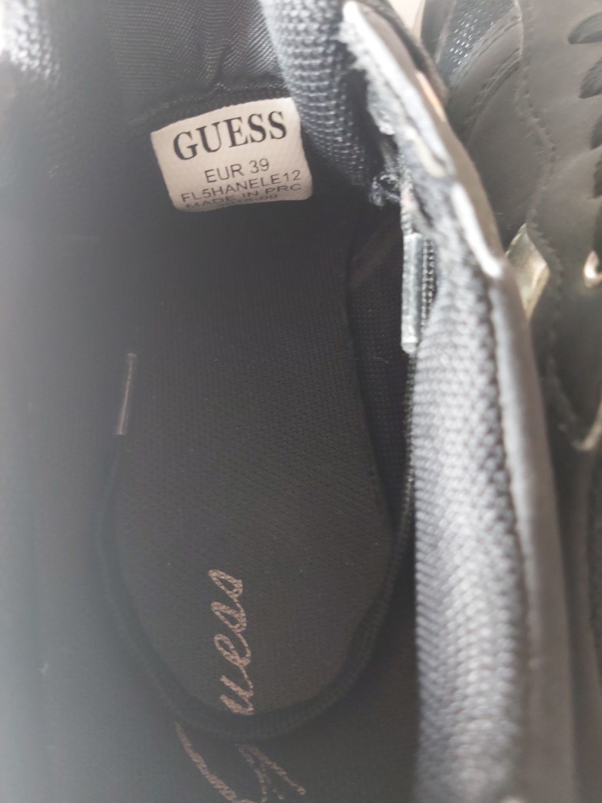 Buty damskie guess