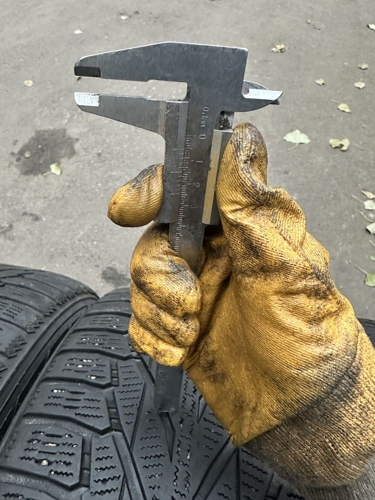 Шини 225 60 18 107R Nokian Hakkapeliitta R2 SUV комплект