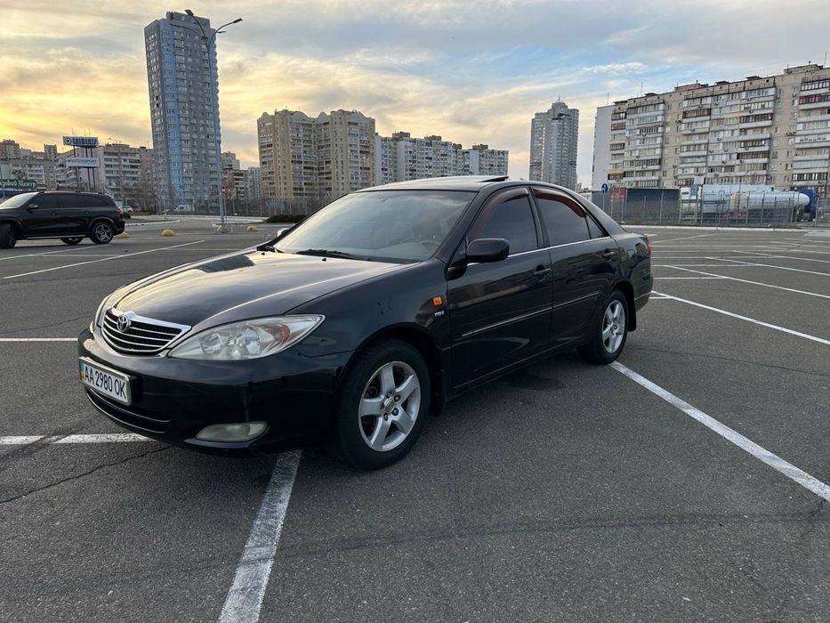 Toyota Camry 2.4 2004 можно обмен