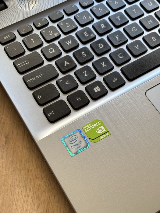 PC Asus Intel i5 Placa, Gráfica Nvidia Geforce